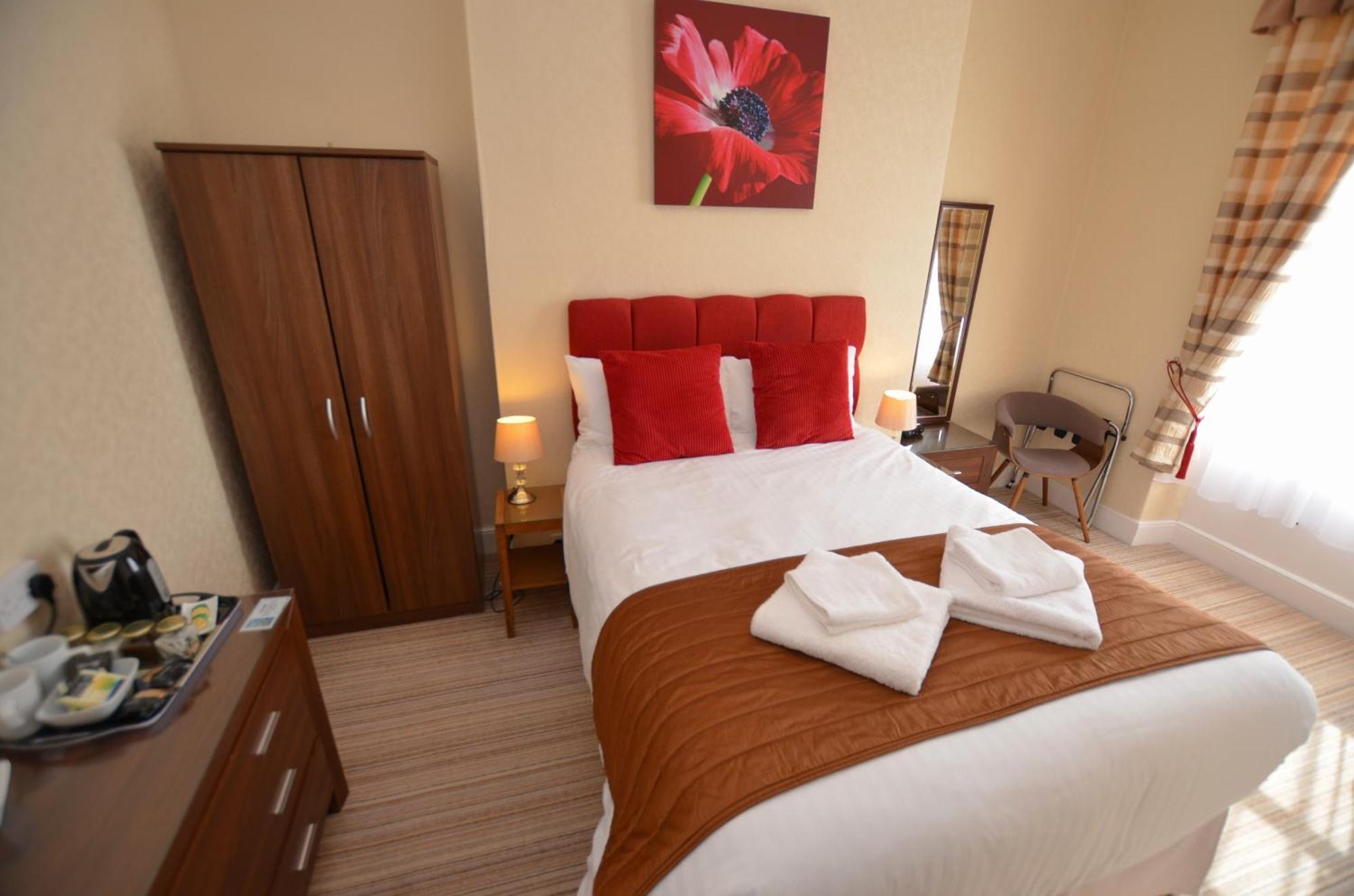 St. Hilary Guest House Llandudno Phòng bức ảnh