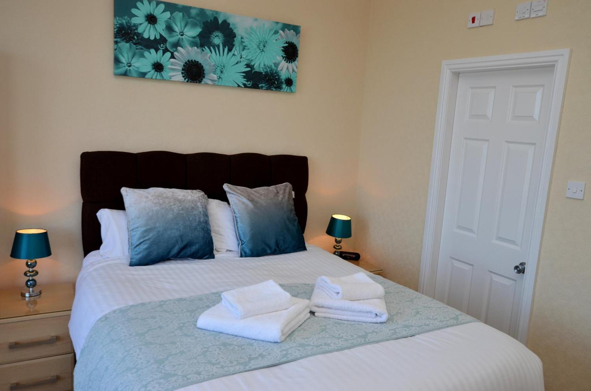 St. Hilary Guest House Llandudno Phòng bức ảnh