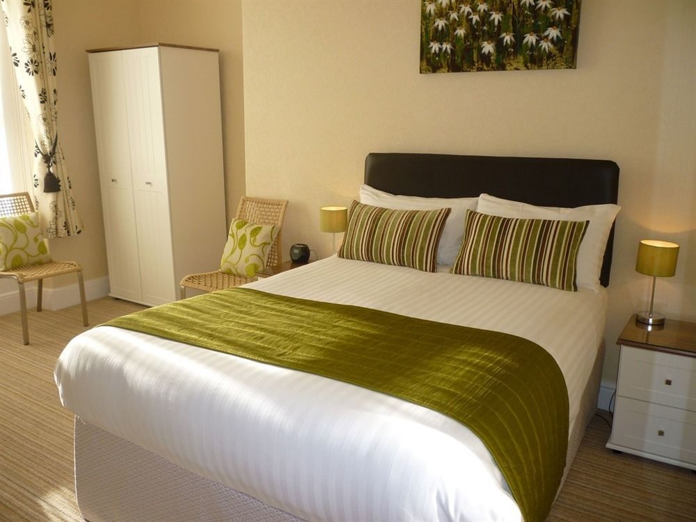 St. Hilary Guest House Llandudno Ngoại thất bức ảnh