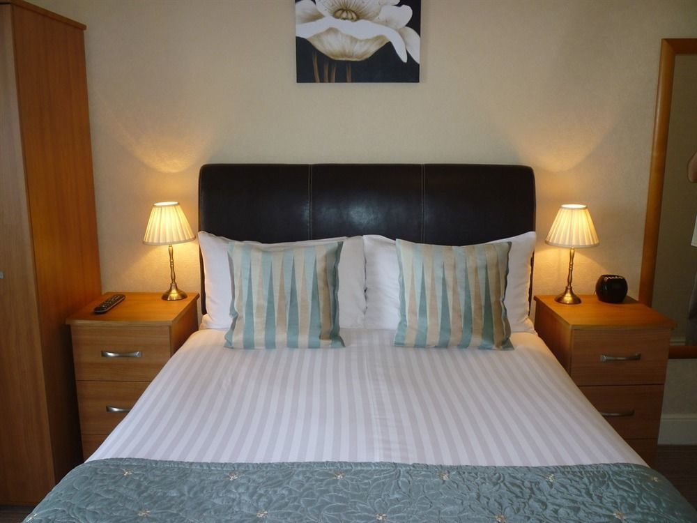 St. Hilary Guest House Llandudno Ngoại thất bức ảnh